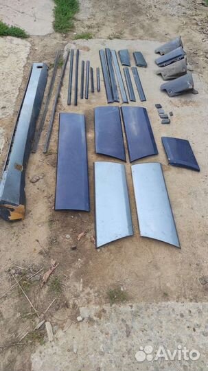 Молдинги накладки листва Mercedes w201 E190