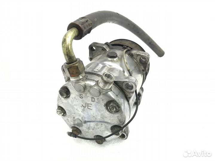 Компрессор кондиционера Ford Transit 2008