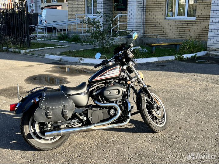 Harley-Davidson Sportster 883R