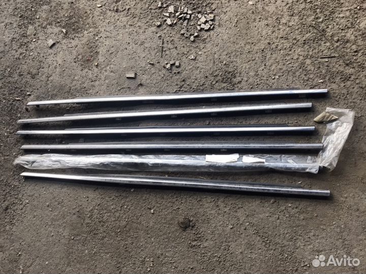 Toyota camry 30 декоративный молдинг стекла левый