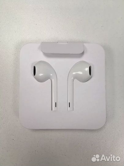 Проводные наушники Apple EarPods с микрофоном