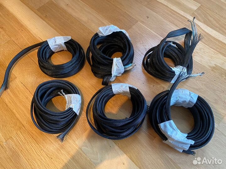 Комплект акустических кабелей daxx S62, S64