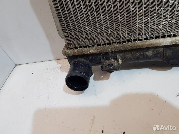 Радиатор системы охлаждения (Subaru Outback)