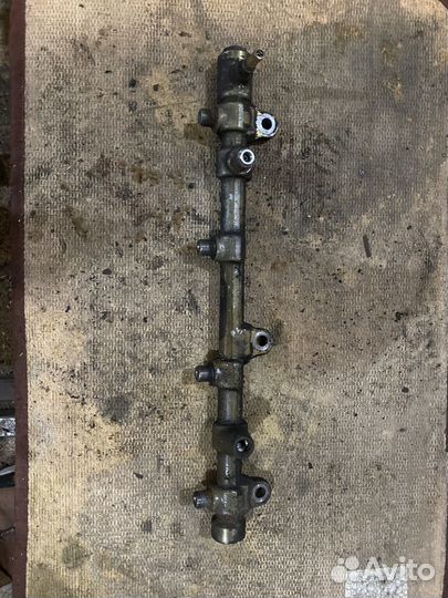 Топливная рампа cummins 2.8