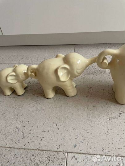 Декор(статуэтки) интерьер. Набор Семья слонов