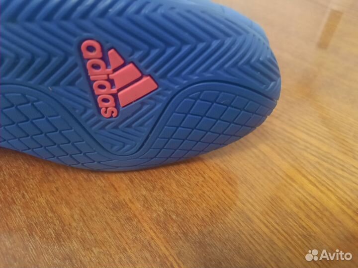 Спортивные кроссовки Adidas