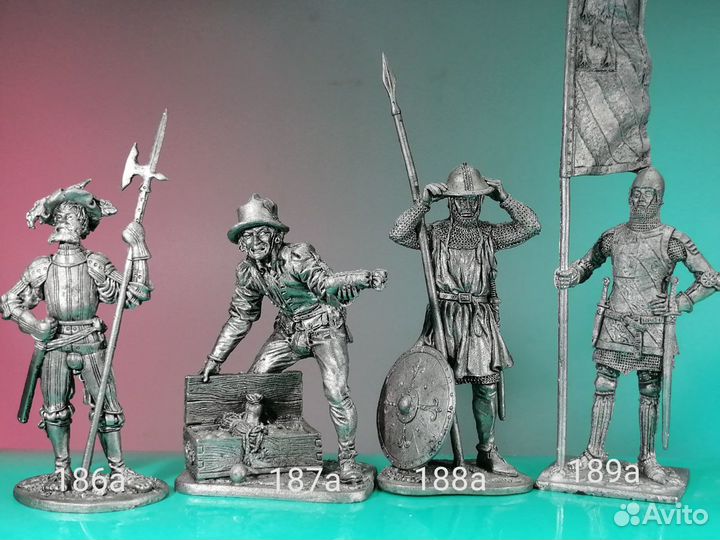 Модель солдатика оловянного 54мм