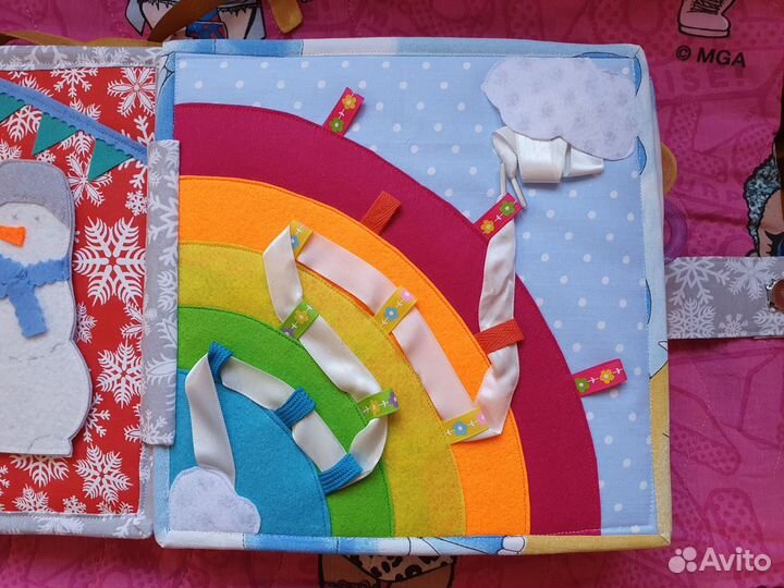 Развивающая книга из фетра для детей 3-6 лет