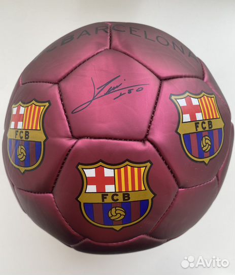 Футбольный мяч