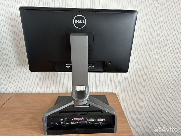 Монитор Dell P2214Hb