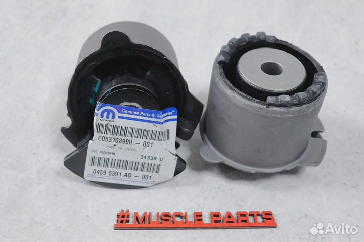 Сайлентблок подрамника chrysler 300c 4895391AD