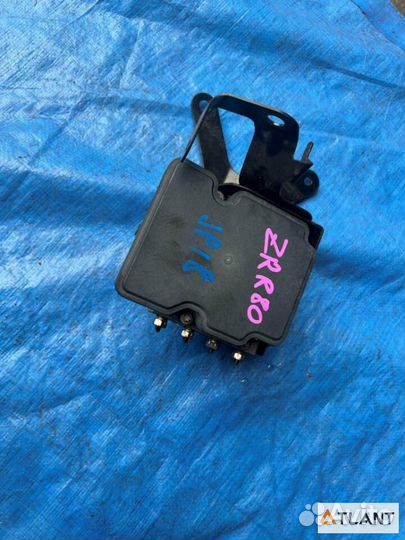 Блок abs toyota voxy