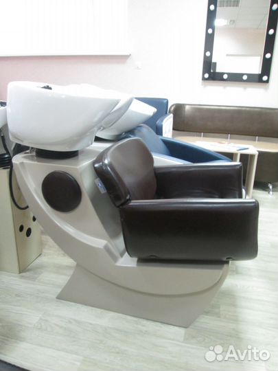 Парикмахерская мойка, парикмахерское кресло
