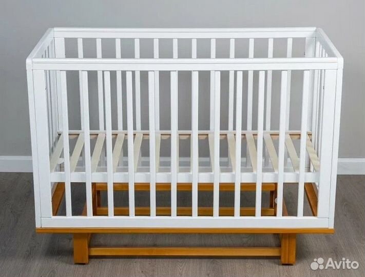 Кроватка Incanto Papi с маятником