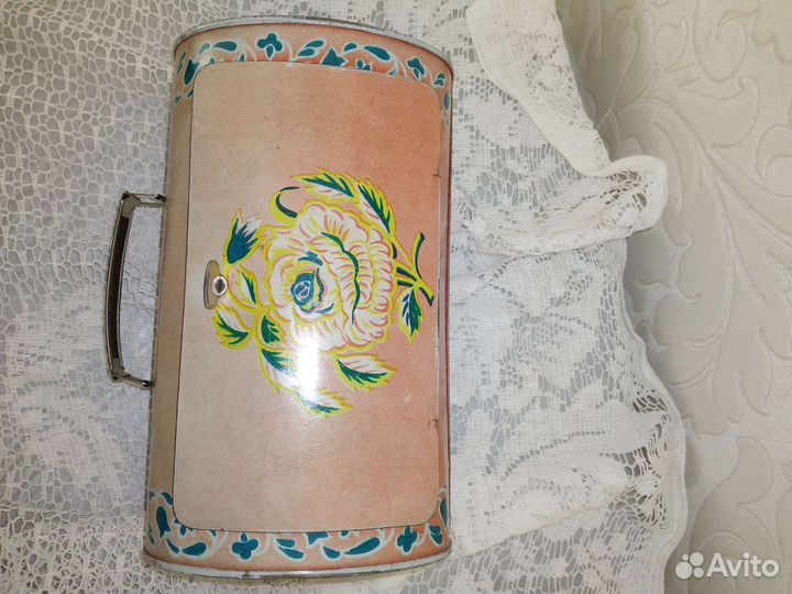 Сундучок металлический детский СССР