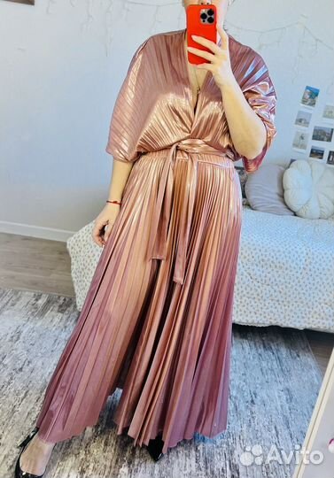 Костюм Max Mara новый