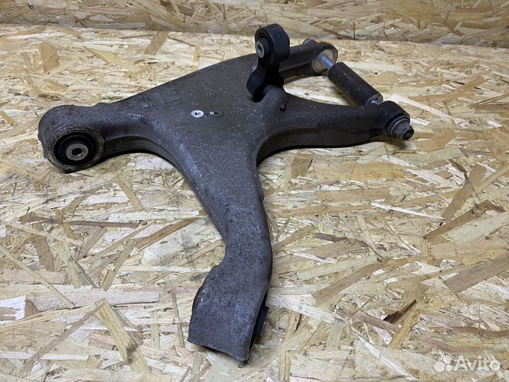 Рычаг поперечный задний левый Audi A4 B8 2010