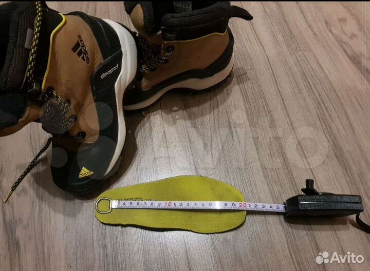 Зимние сапоги Adidas (оригинал)