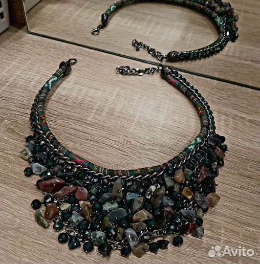 Колье ожерелье