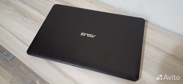 Ноутбук asus X 540