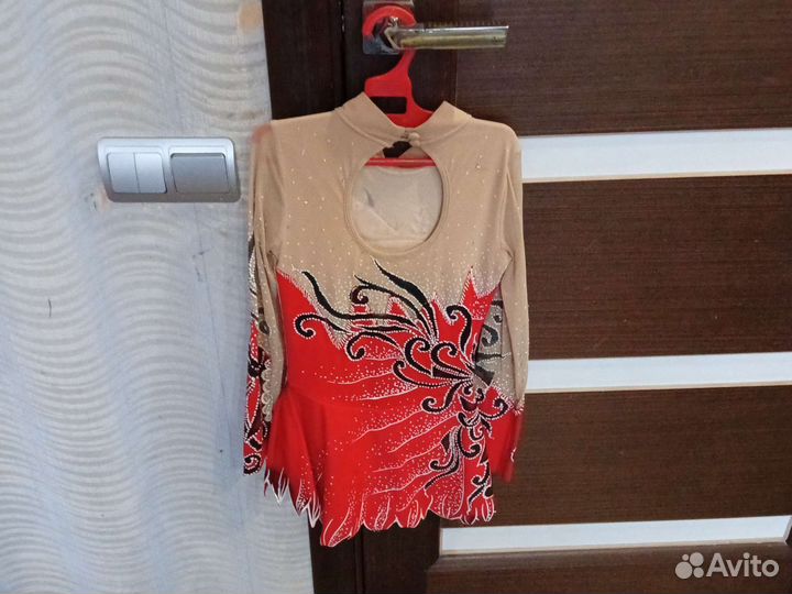 Платье для фигурного катания