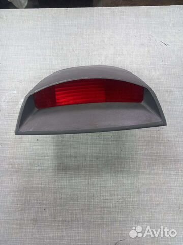 Дополнительный стоп сигнал Kia Rio1