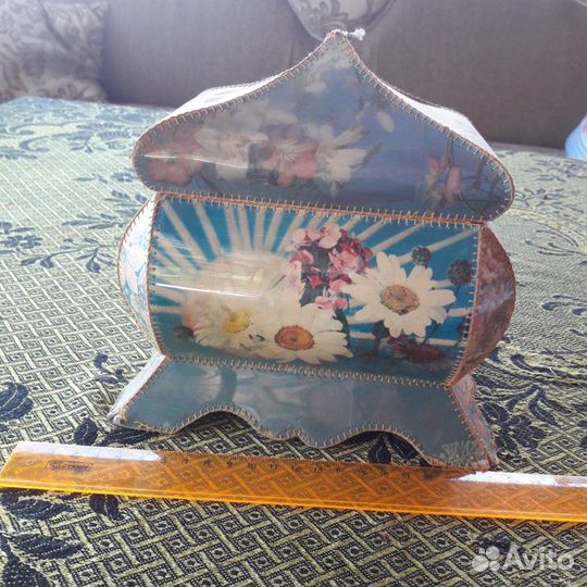 Шкатулка из открыток