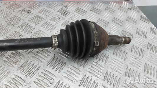 Привод передний правый opel astra H (HML01N101)