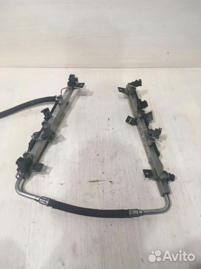 Рейка топливная рампа BMW 7 Е65 N62