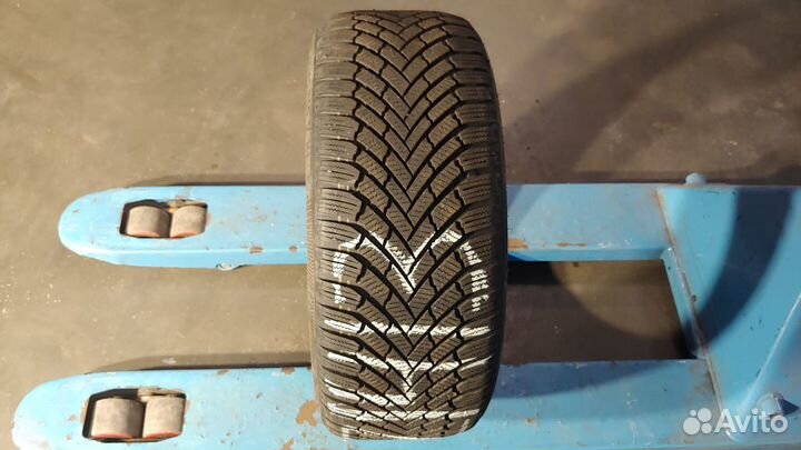 Continental ContiWinterContact TS 860 215/45 R16 90V