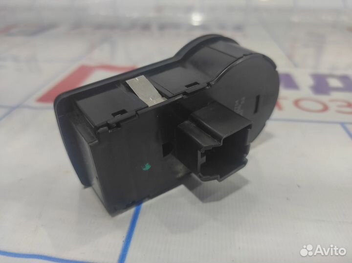 Переключатель света фар Chevrolet Cruze 25957704