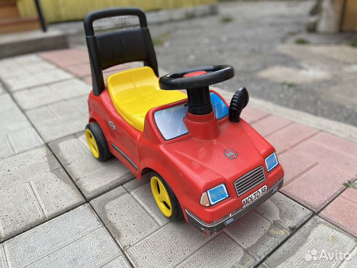 Машинка-каталка