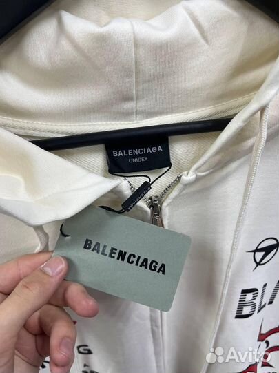 Худи оверсайз balenciaga на руках