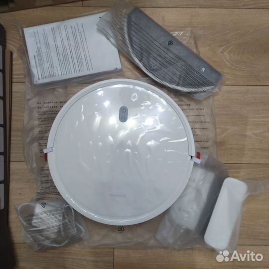 Робот пылесос xiaomi Robot vacuum E 10