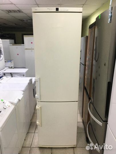 Холодильник бу Liebherr 2 метра