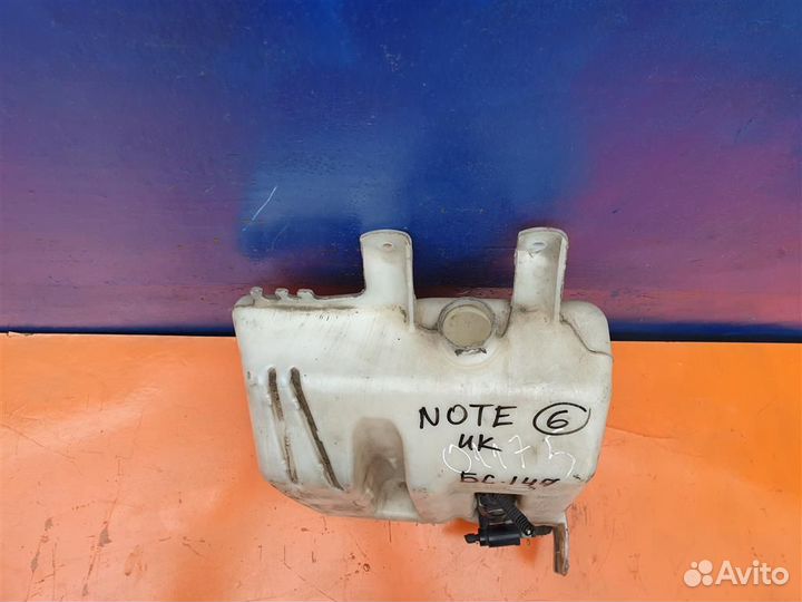 Бачок омывателя стеклоочистителя Nissan Note E11