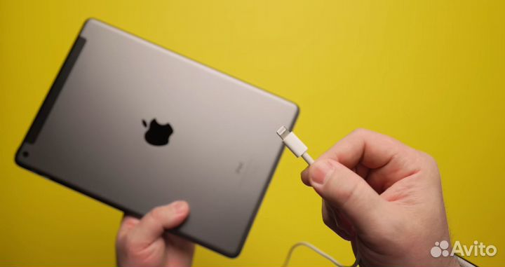 Apple iPad 10.2 (2021) 64Gb Wi-Fi Space Grey Новый