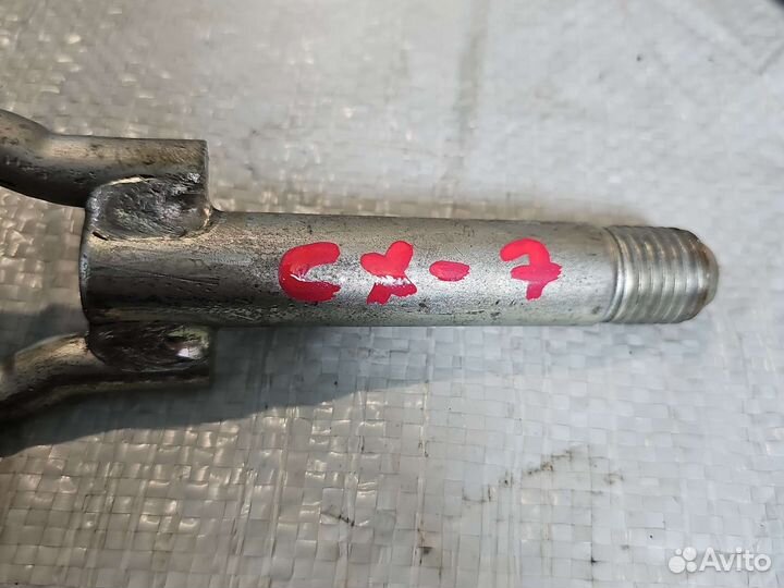 Крюк буксировочный Mazda CX-7 CX-9