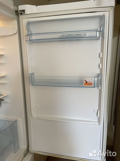 Холодильник Electrolux