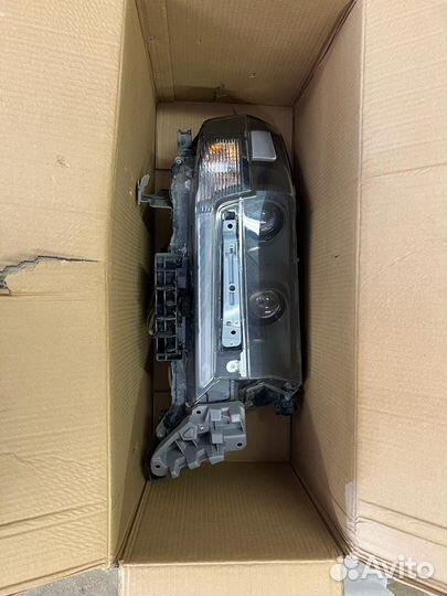 Фары для Land Cruiser 200 светодиодные