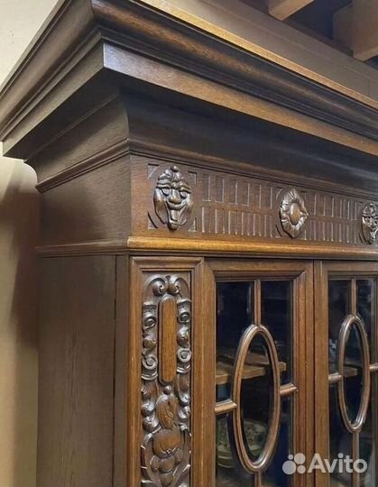 Библиотека на заказ в Санкт-Петербурге