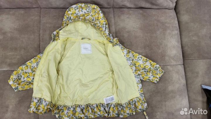 Ветровка next