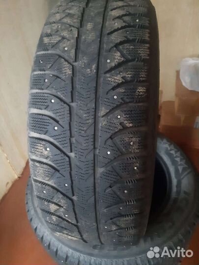 Bridgestone Ice Cruiser 7000 225/60 R17