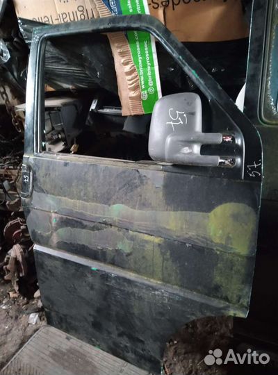 Двери передние фольксваген т4 правая, левая