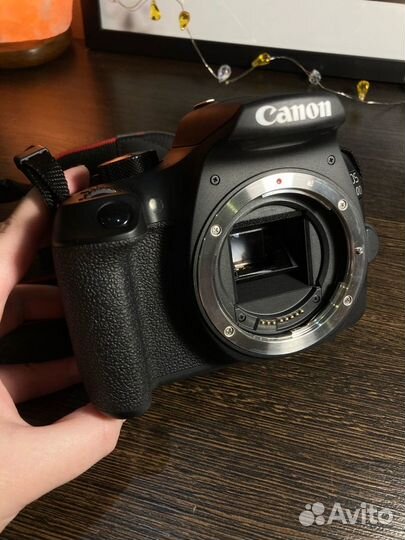 Зеркальная камера Canon EOS 1300D Kit 18-55mm DC