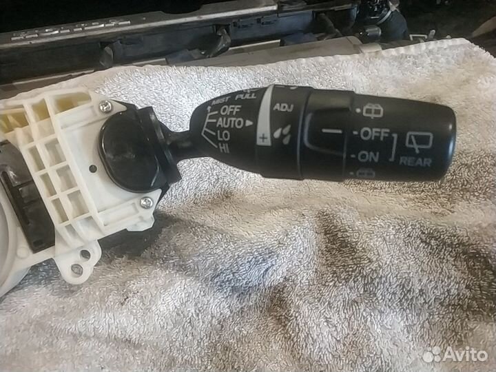 Подрулевой переключатель Honda cr-v 2011 год