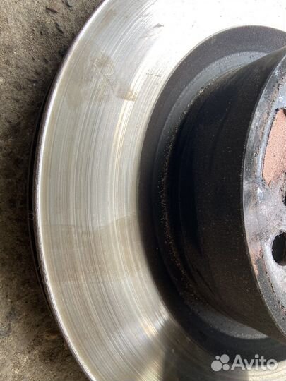 Передние тормозные диски Land cruiser 200