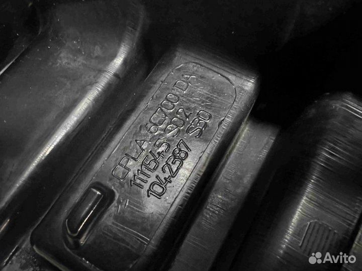 Патрубок впускного коллектора Land Rover Range