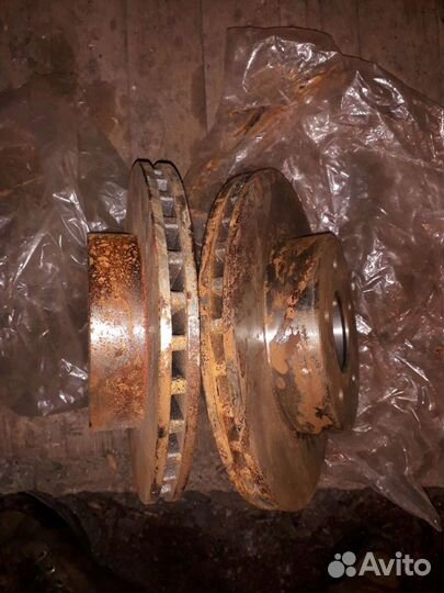 Диски тормозные