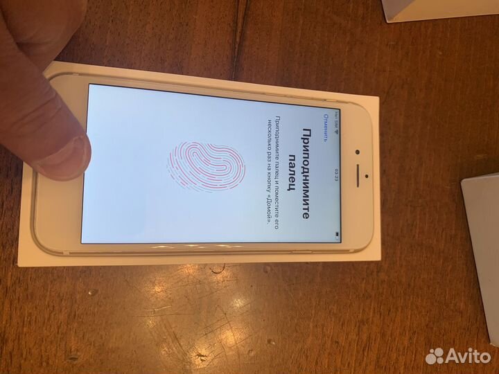 Телефон iPhone 6s